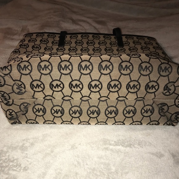 MK bag - Picture 4 of 8